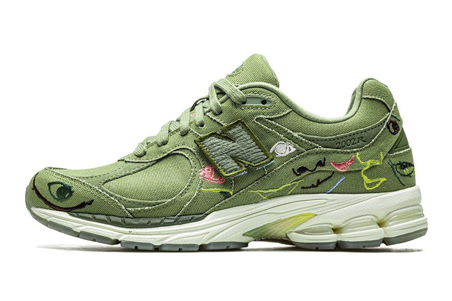 2002R Bryant Giles Olive Green-Sneakers-Lace & Step