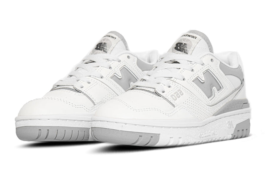 550 White Raincloud-Sneakers-Lace & Step