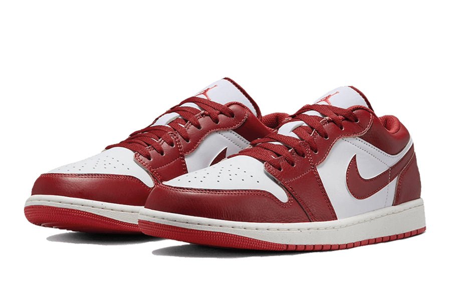 Air Jordan 1 Low Dune Red-Sneakers-Lace & Step