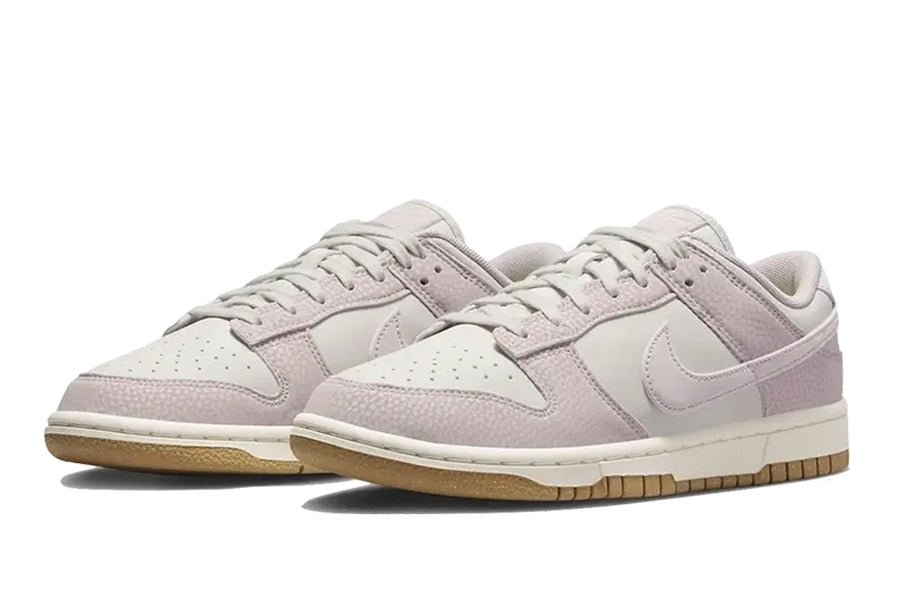 Dunk Low Next Nature Platinum Violet-Sneakers-Lace & Step
