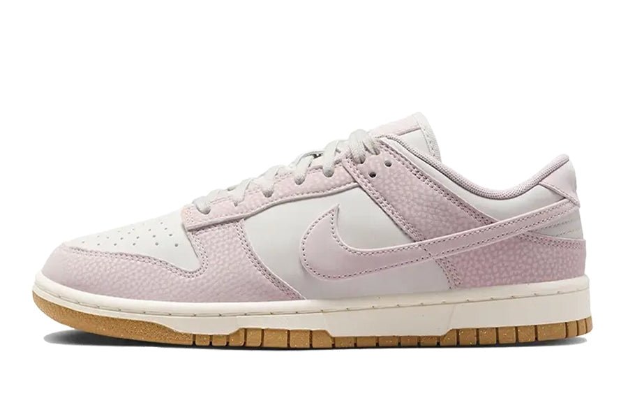 Dunk Low Next Nature Platinum Violet-Sneakers-Lace & Step